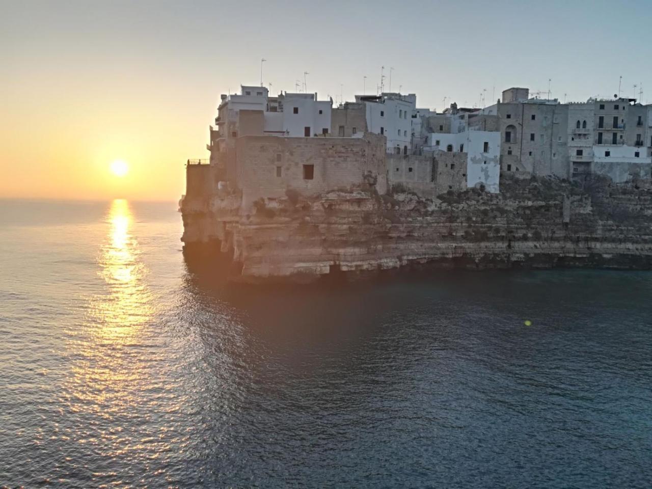 Casa Viola -Locazione Breve Lägenhet Polignano a Mare Exteriör bild